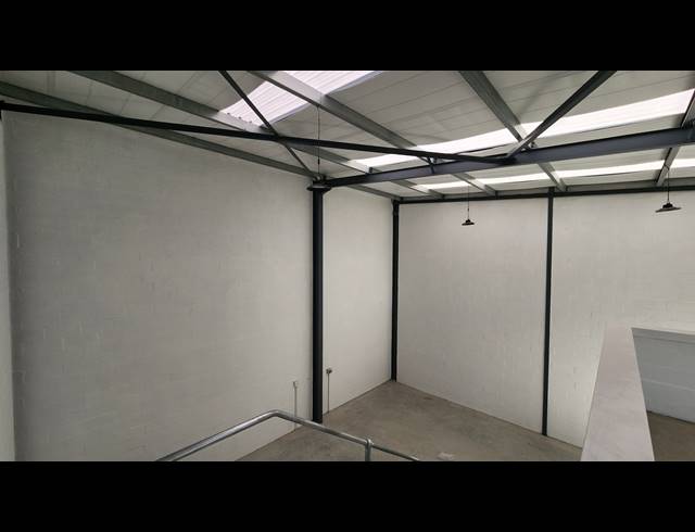 132M² WAREHOUSE FOR SALE IN RIVERGATE